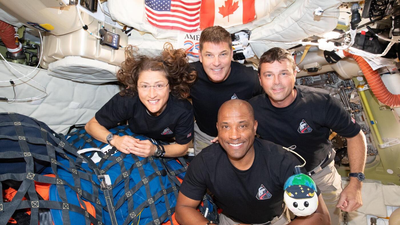Artemis II astronauts have fitness lessons for everyone
